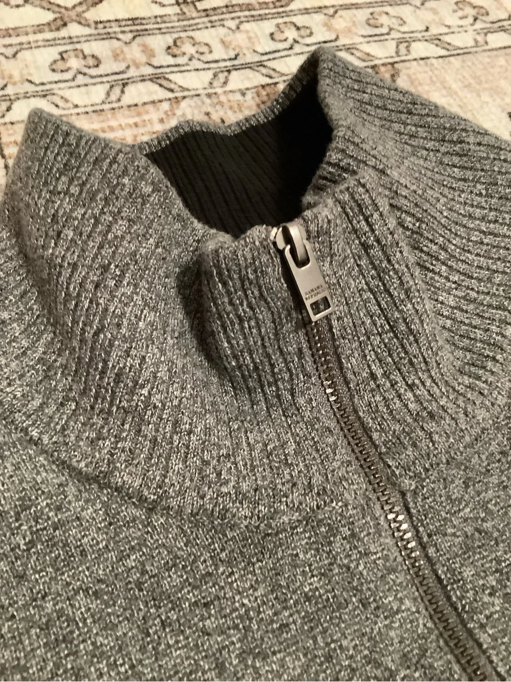 Men's Half-Zip Colorblock Sweater - Gray/Black